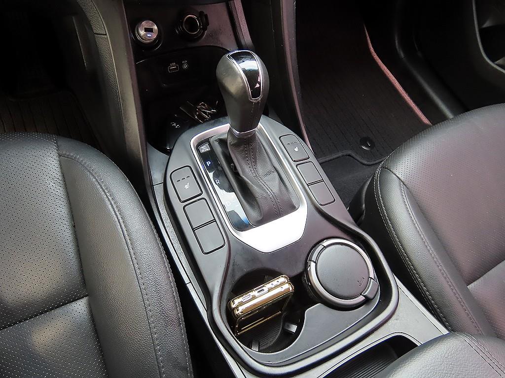 HYUNDAI Santa Fe - Vista 10