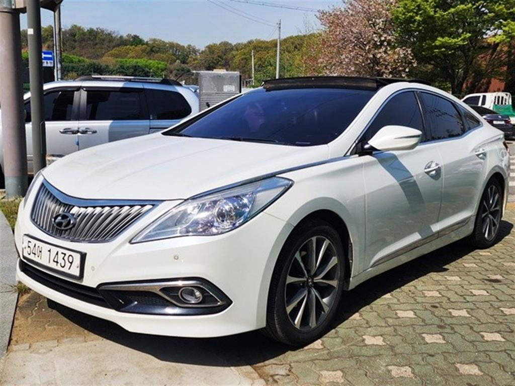 HYUNDAI Grandeur 2015 Blanco - Importación desde Corea - HF Imports Iquique - Foto 1