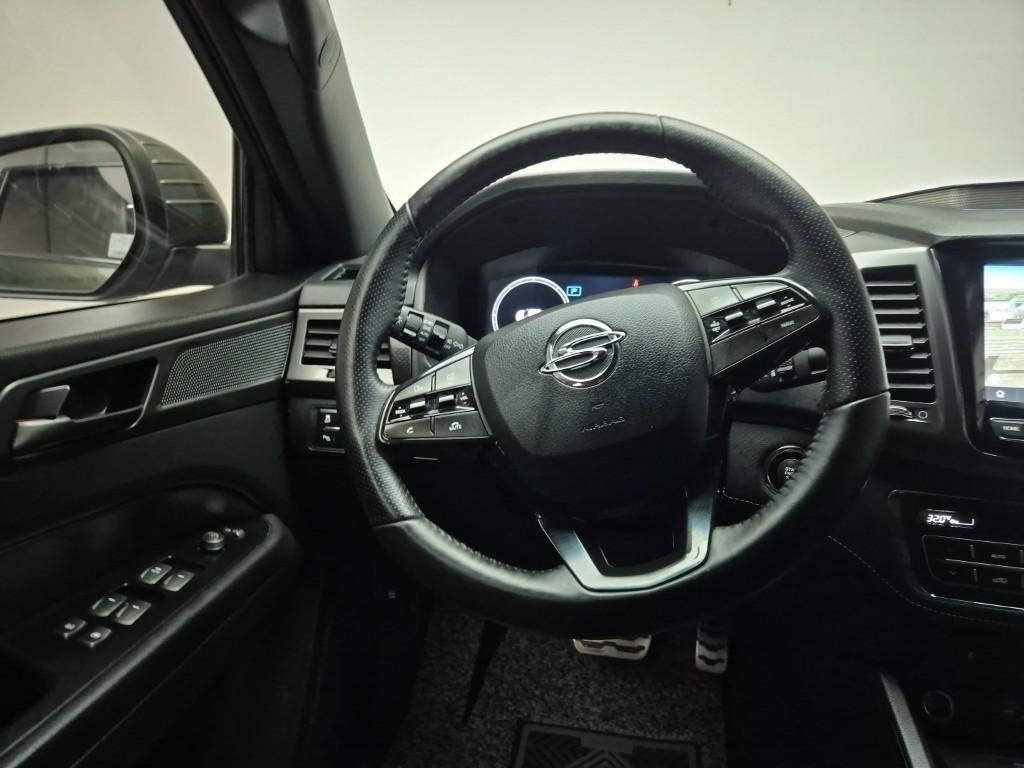 Ssangyong Rexton - Vista 9