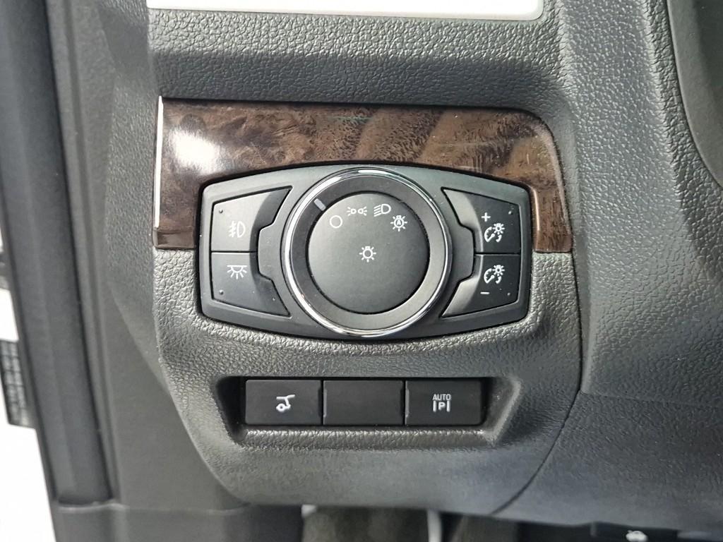 Ford Explorer 2015 Blanco - Importación desde Corea - HF Imports Iquique - Foto 16