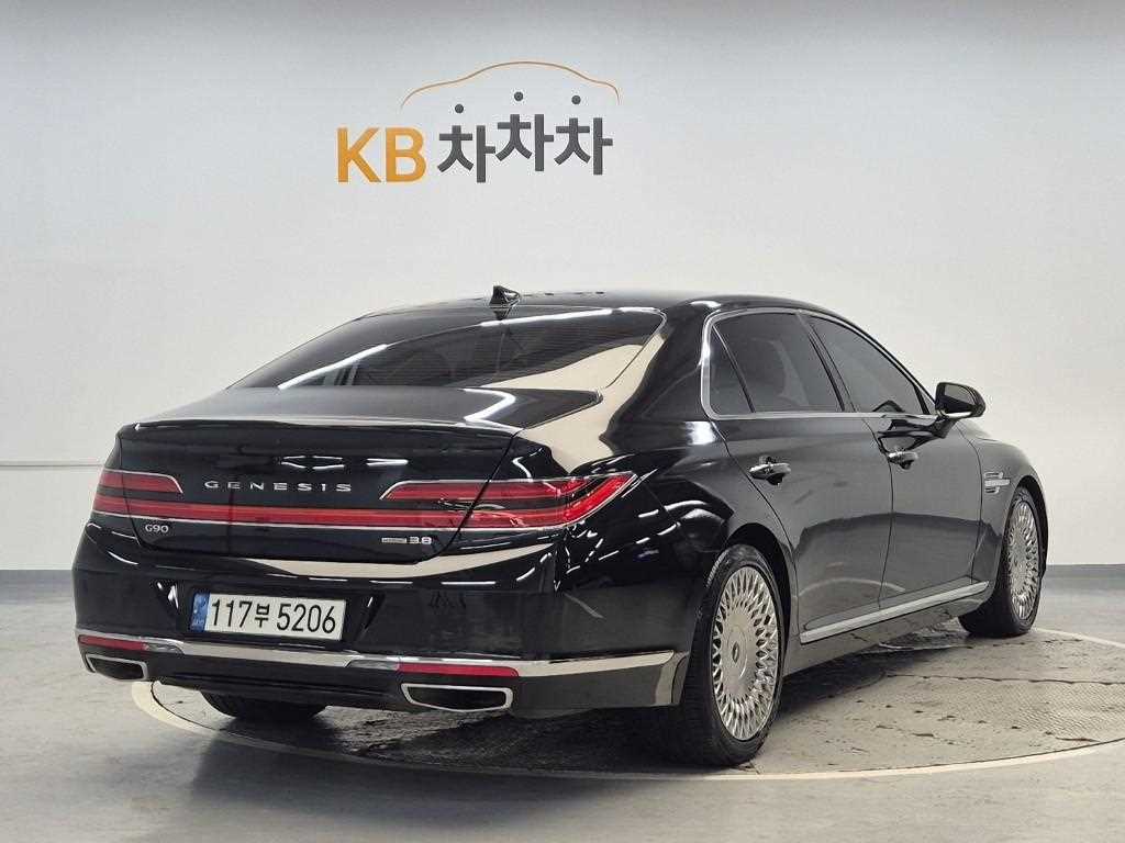 Genesis G90 - Vista 3