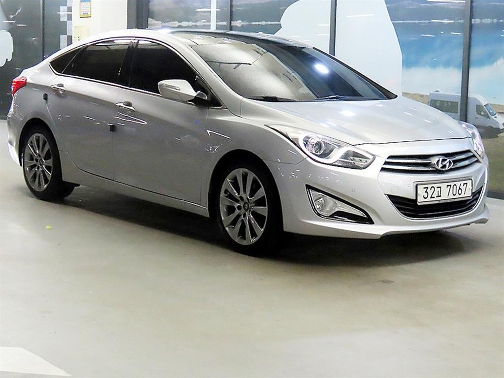 HYUNDAI i40 2012 Plateado - Importación desde Corea - HF Imports Iquique - Foto 1