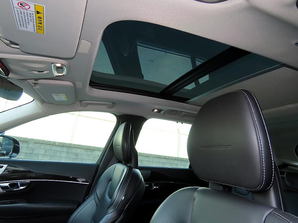 Volvo XC90 2017 Negro - Importación desde Corea - HF Imports Iquique - Foto 16