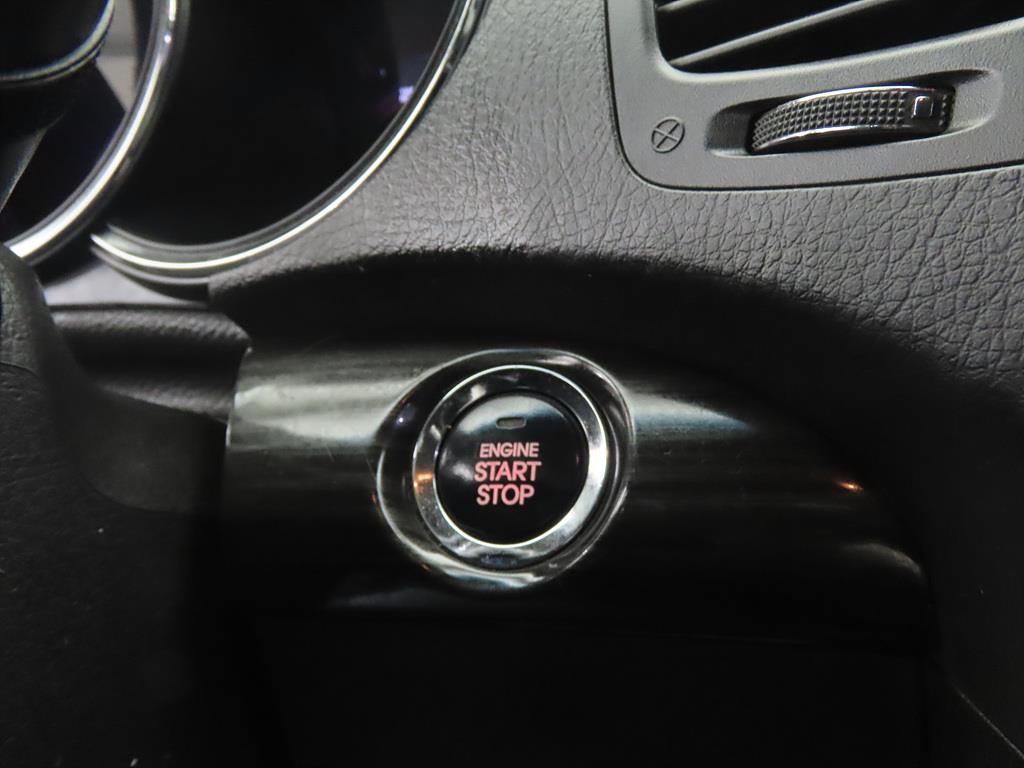 KIA Sorento 2012 Blanco - Importación desde Corea - HF Imports Iquique - Foto 16