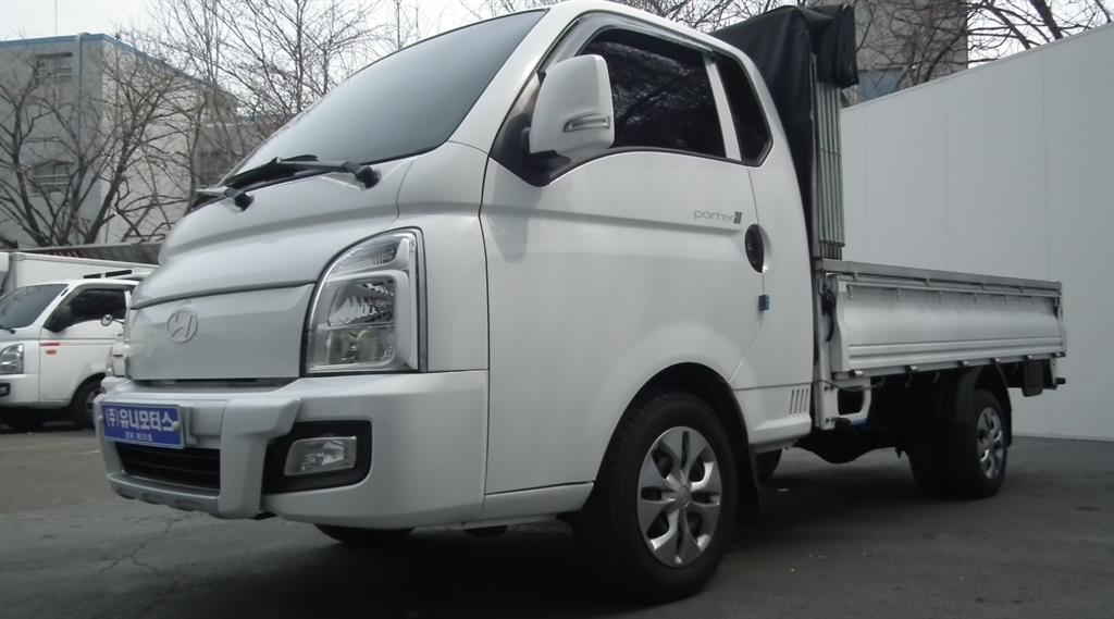 Small Truck Cargo (small) 2025 Blanco - Importación desde Corea - HF Imports Iquique - Foto 1