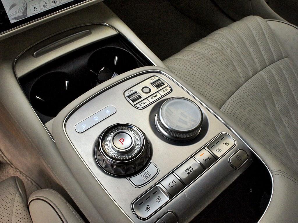 Genesis G90 2022 Blanco - Importación desde Corea - HF Imports Iquique - Foto 11