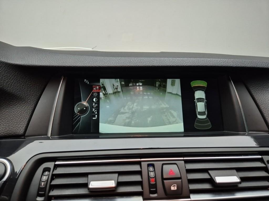 BMW 5 Series - Vista 8