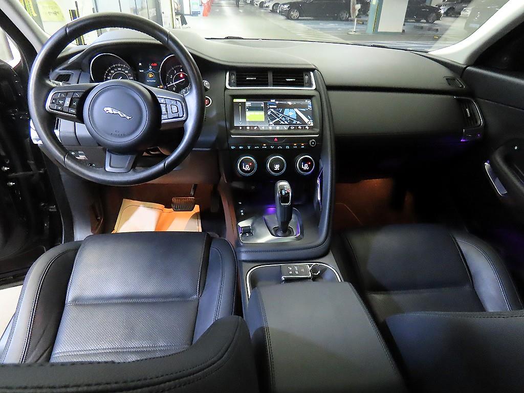 Jaguar E-PACE - Vista 10