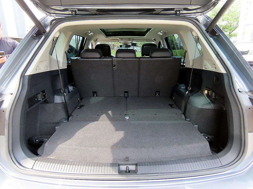 Volkswagen Tiguan 2020 Gris - Importación desde Corea - HF Imports Iquique - Foto 17