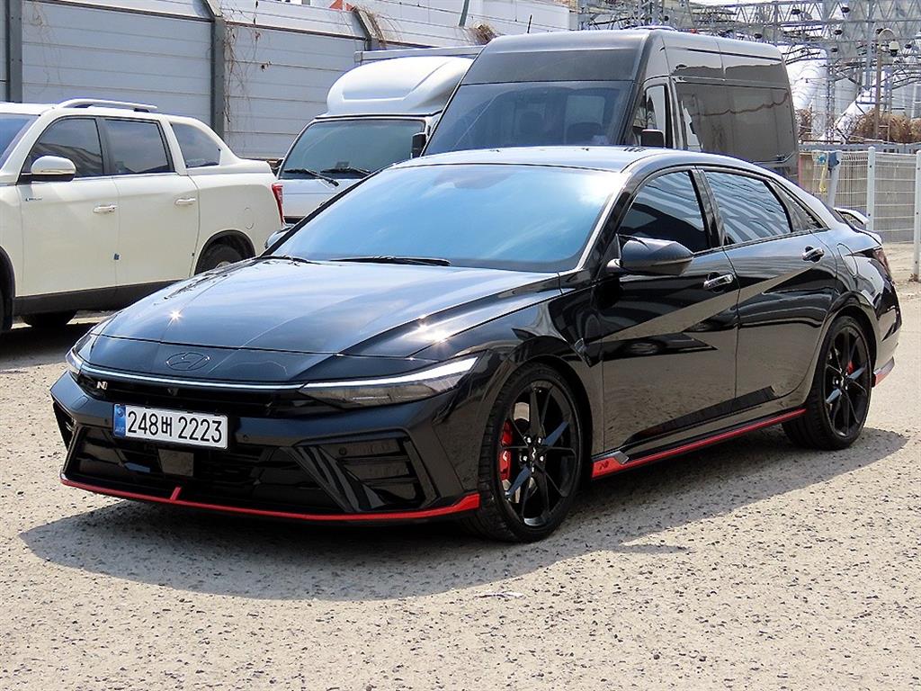 HYUNDAI Avante - Vista 2