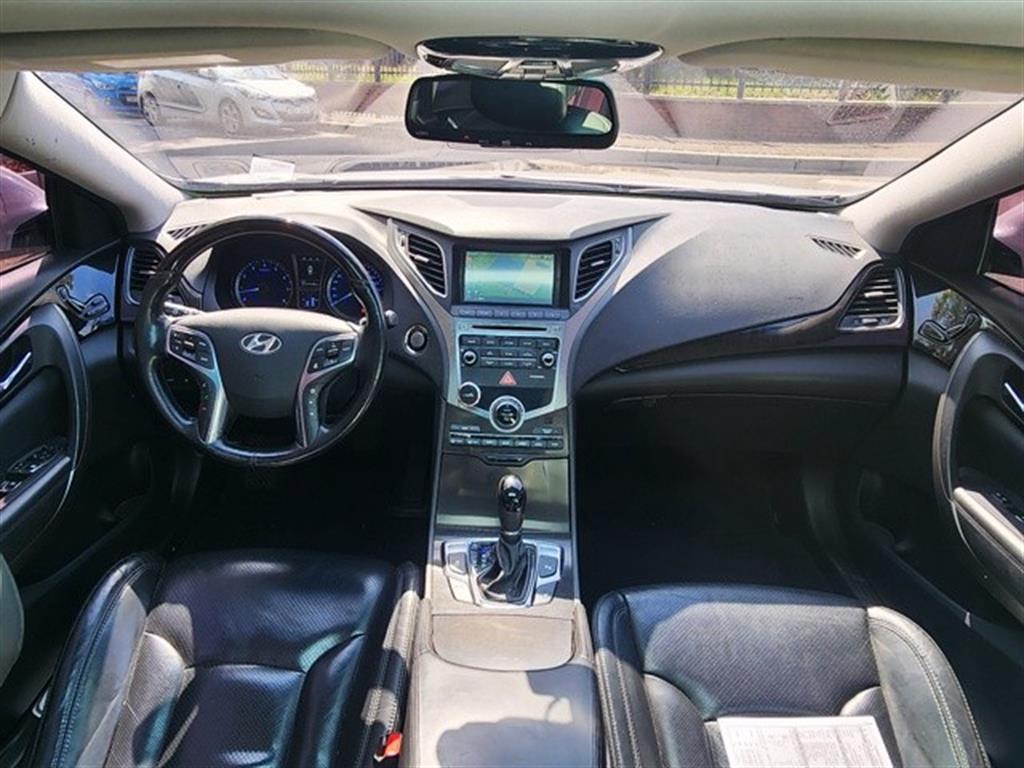 HYUNDAI Grandeur - Vista 8