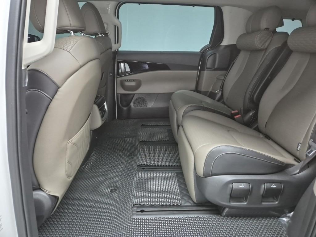 KIA Carnival 2025 Blanco - Importación desde Corea - HF Imports Iquique - Foto 13