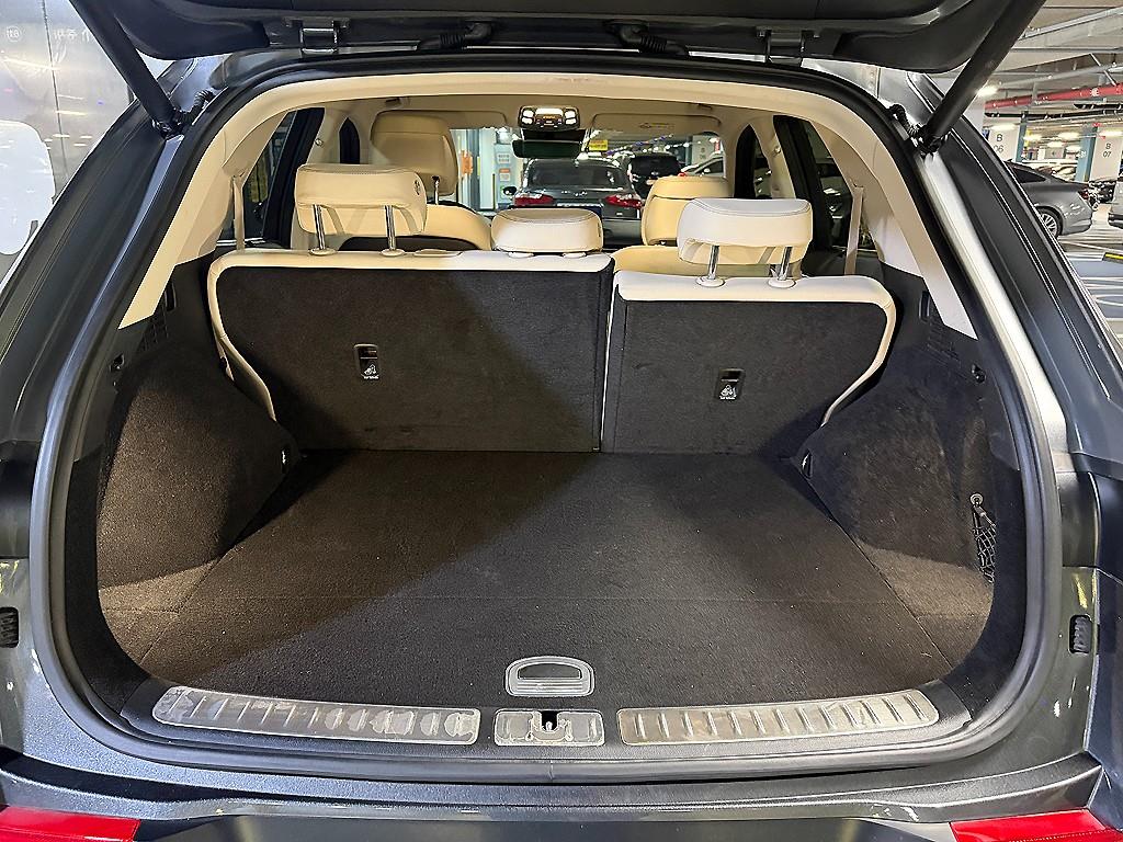 Genesis GV70 2023 Gris - Importación desde Corea - HF Imports Iquique - Foto 18