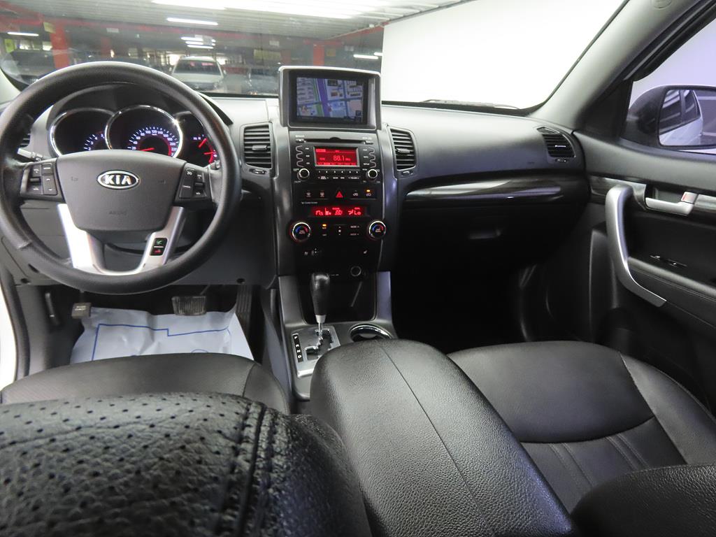 KIA Sorento - Vista 7