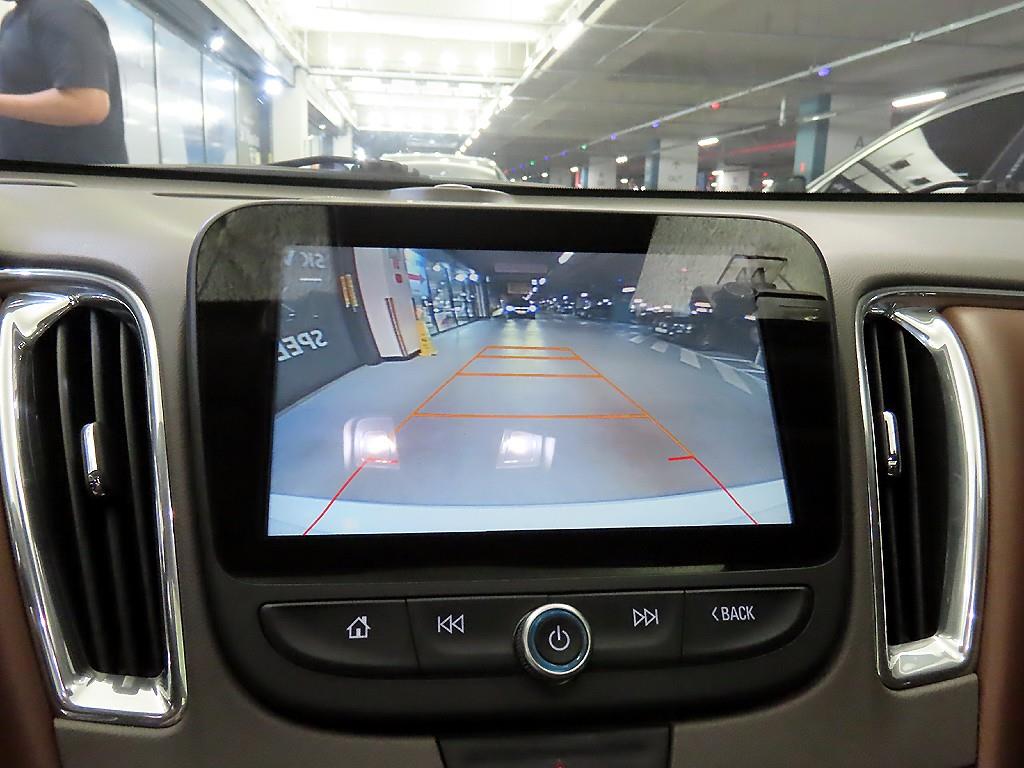 Chevrolet Malibu 2017 Blanco - Importación desde Corea - HF Imports Iquique - Foto 14