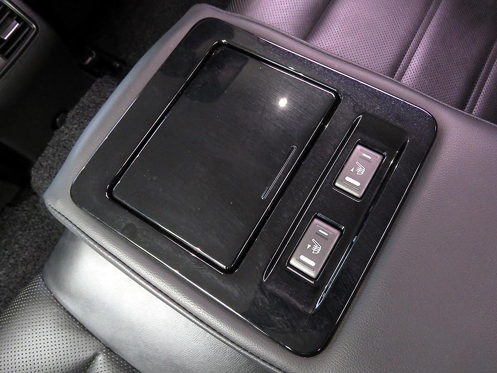 SAMSUNG SM6 - Vista 8