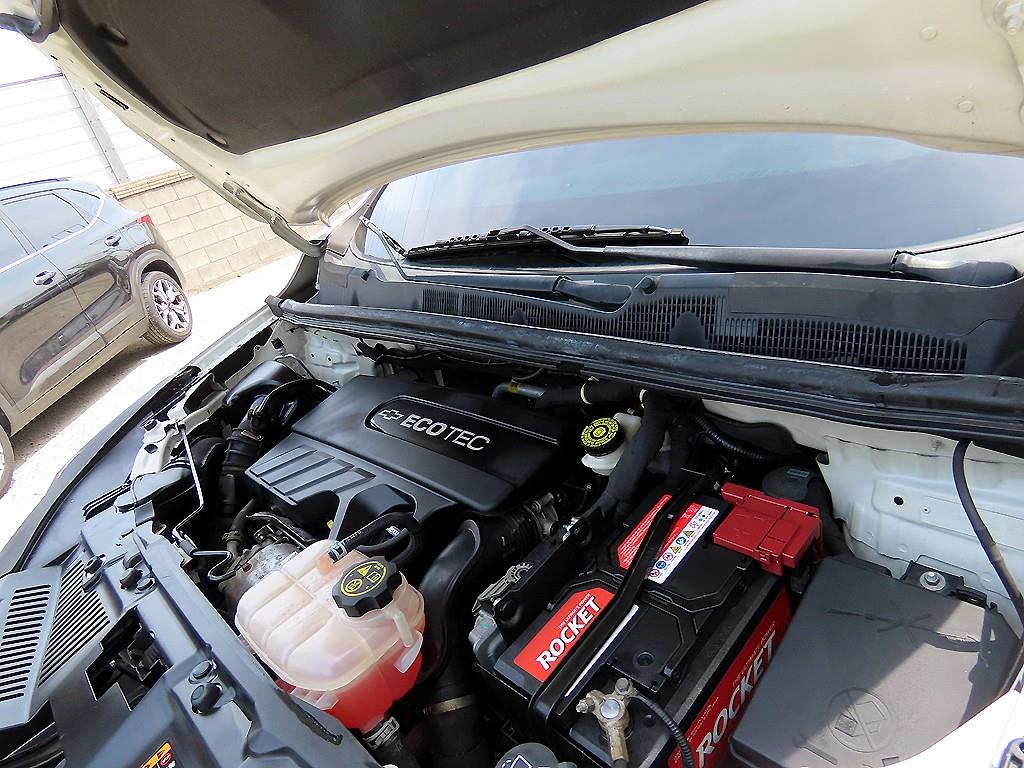 Chevrolet Trax 2017 Blanco - Importación desde Corea - HF Imports Iquique - Foto 17