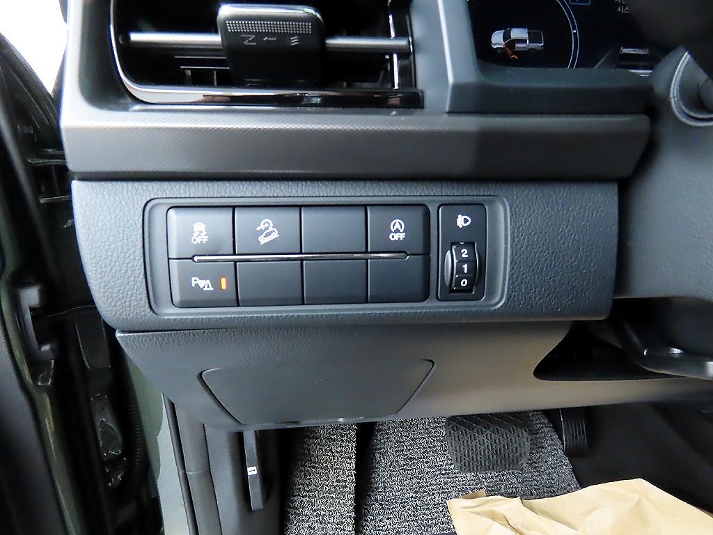 Ssangyong Rexton 2025 Café - Importación desde Corea - HF Imports Iquique - Foto 13