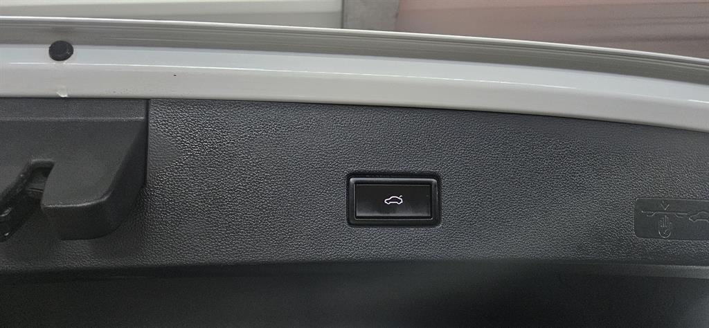 Volkswagen T-Roc - Vista 6