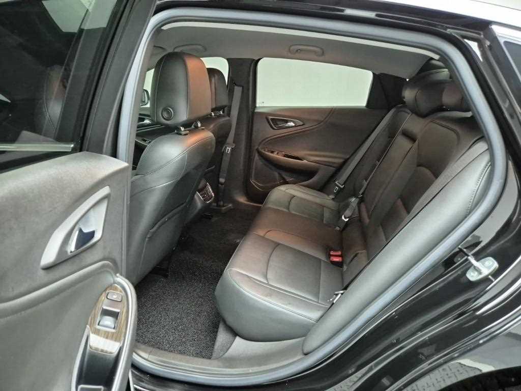 Chevrolet Malibu - Vista 12