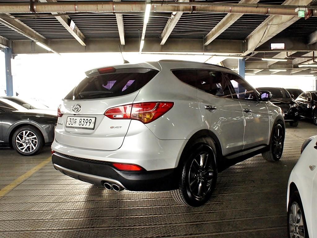 HYUNDAI Santa Fe - Vista 7