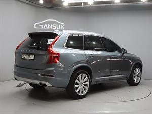 Volvo XC90 - Vista 8