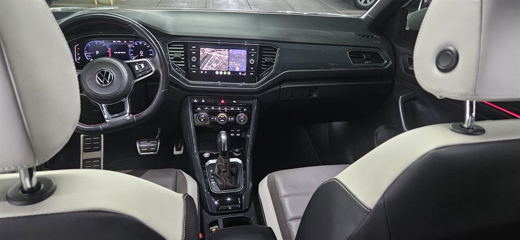 Volkswagen T-Roc - Vista 11