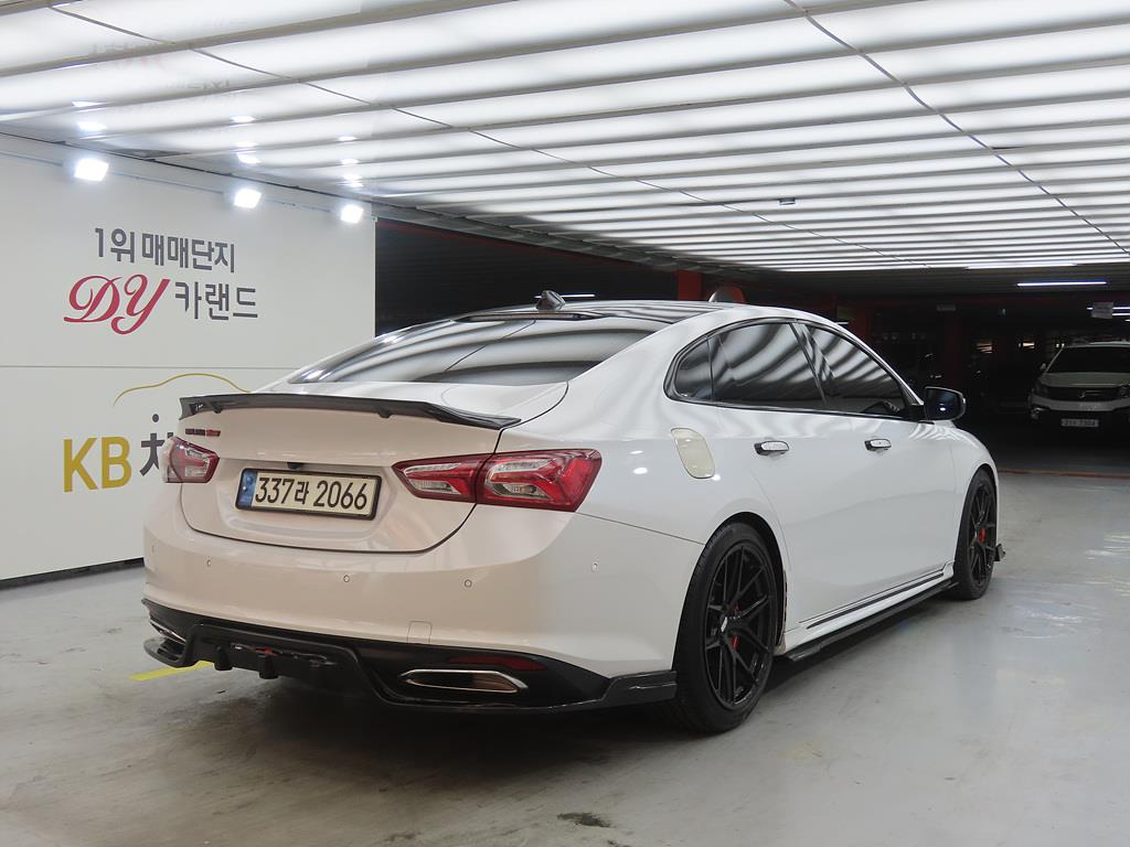 Chevrolet Malibu - Vista 4