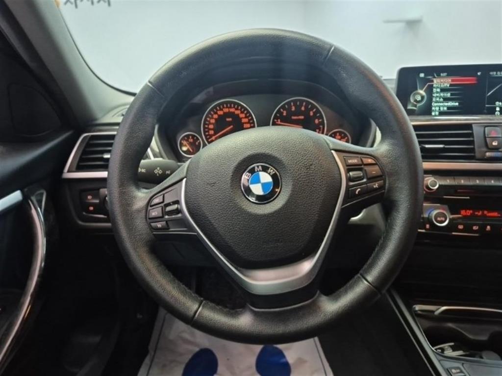 BMW 3 series - Vista 9