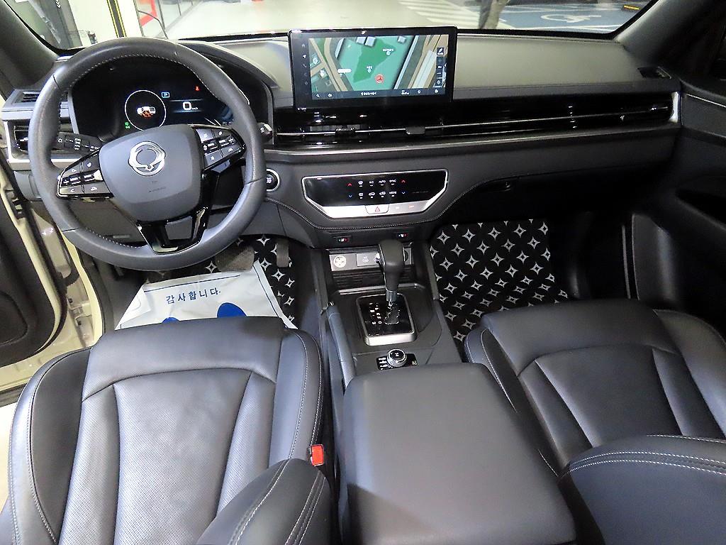 Ssangyong Rexton - Vista 10