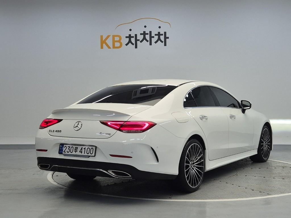 Mercedes Benz CLS Class - Vista 3
