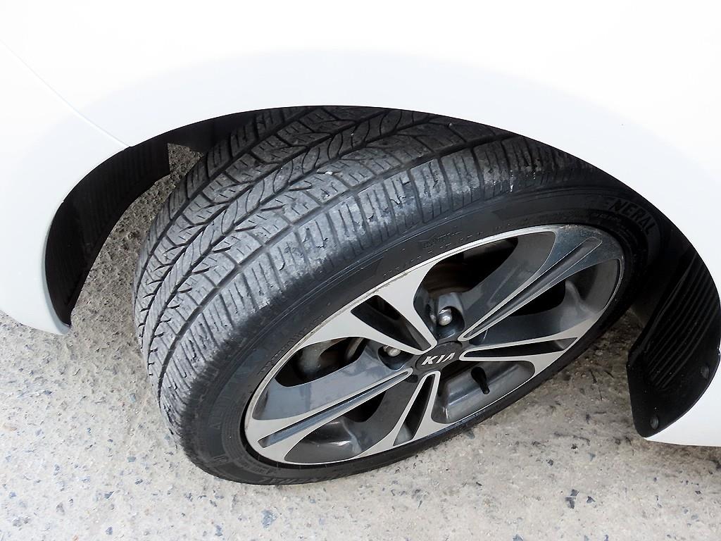 KIA K3 2013 Blanco - Importación desde Corea - HF Imports Iquique - Foto 19