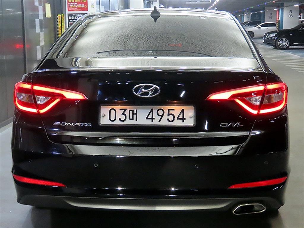 HYUNDAI Sonata - Vista 5