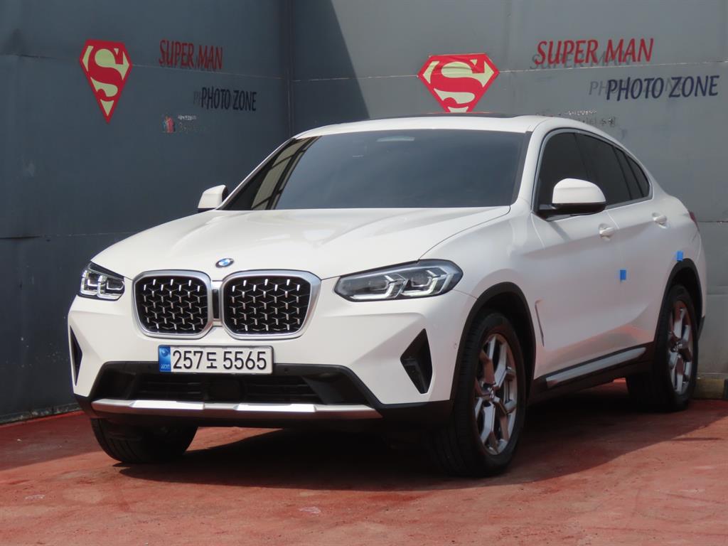 BMW X4 2022 Blanco - Importación desde Corea - HF Imports Iquique - Foto 1