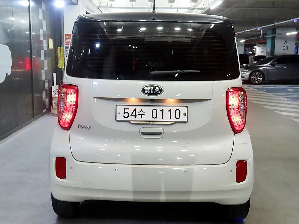 KIA Ray - Vista 5