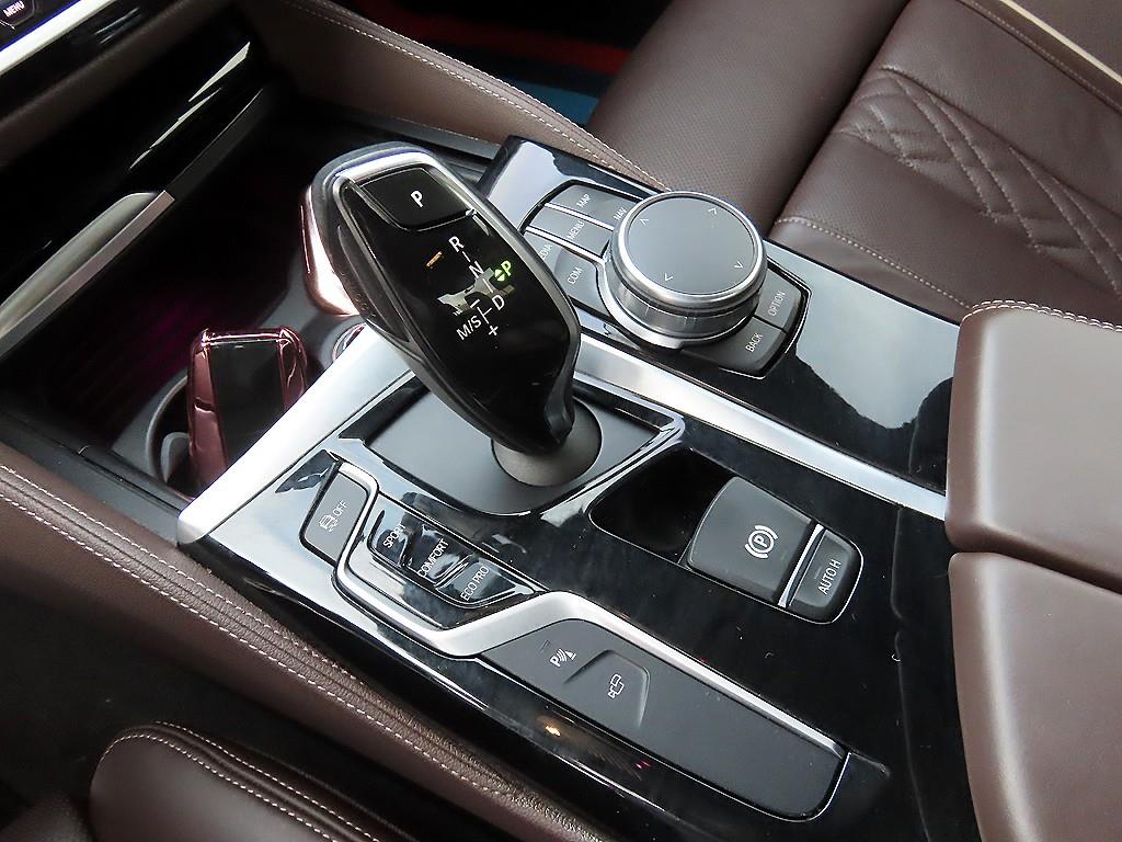 BMW 5 Series - Vista 11