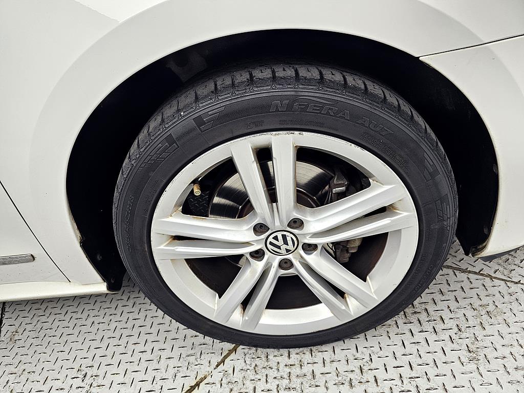 Volkswagen Passat 2014 Blanco - Importación desde Corea - HF Imports Iquique - Foto 18