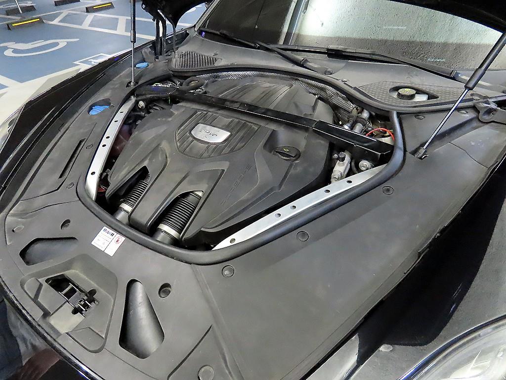 Porsche Panamera 2018 Negro - Importación desde Corea - HF Imports Iquique - Foto 18