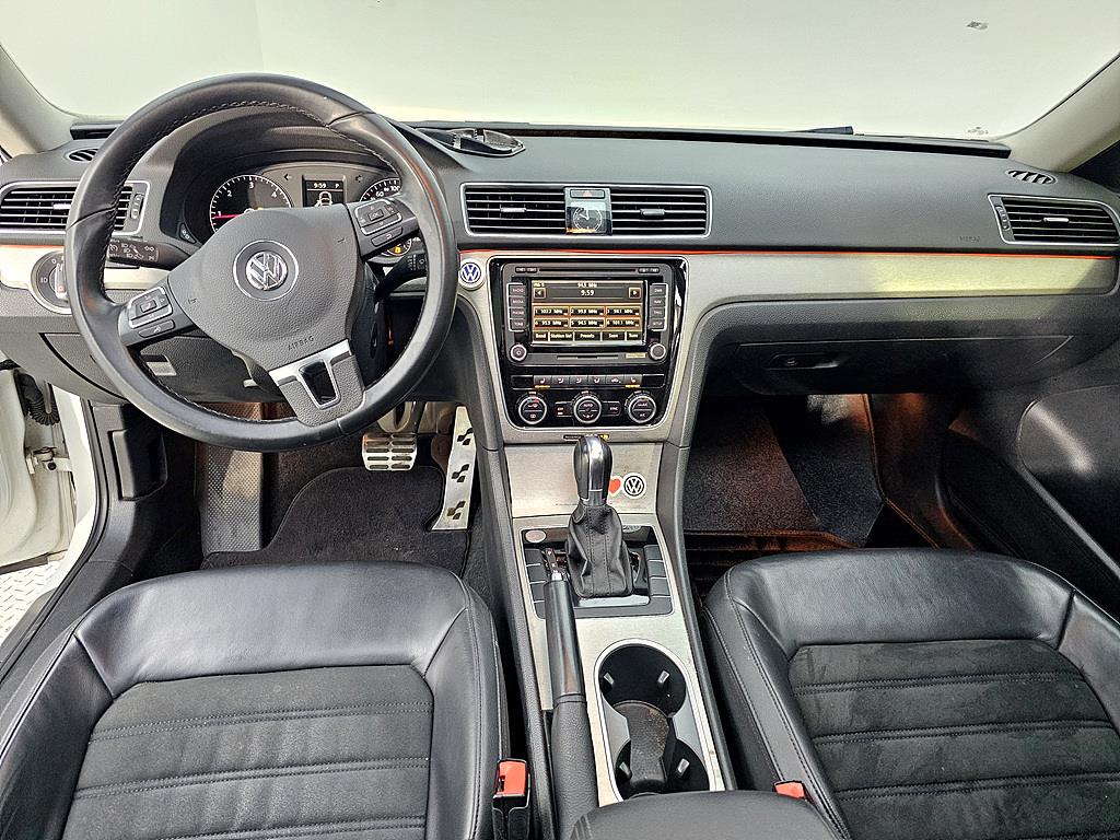 Volkswagen Passat - Vista 5