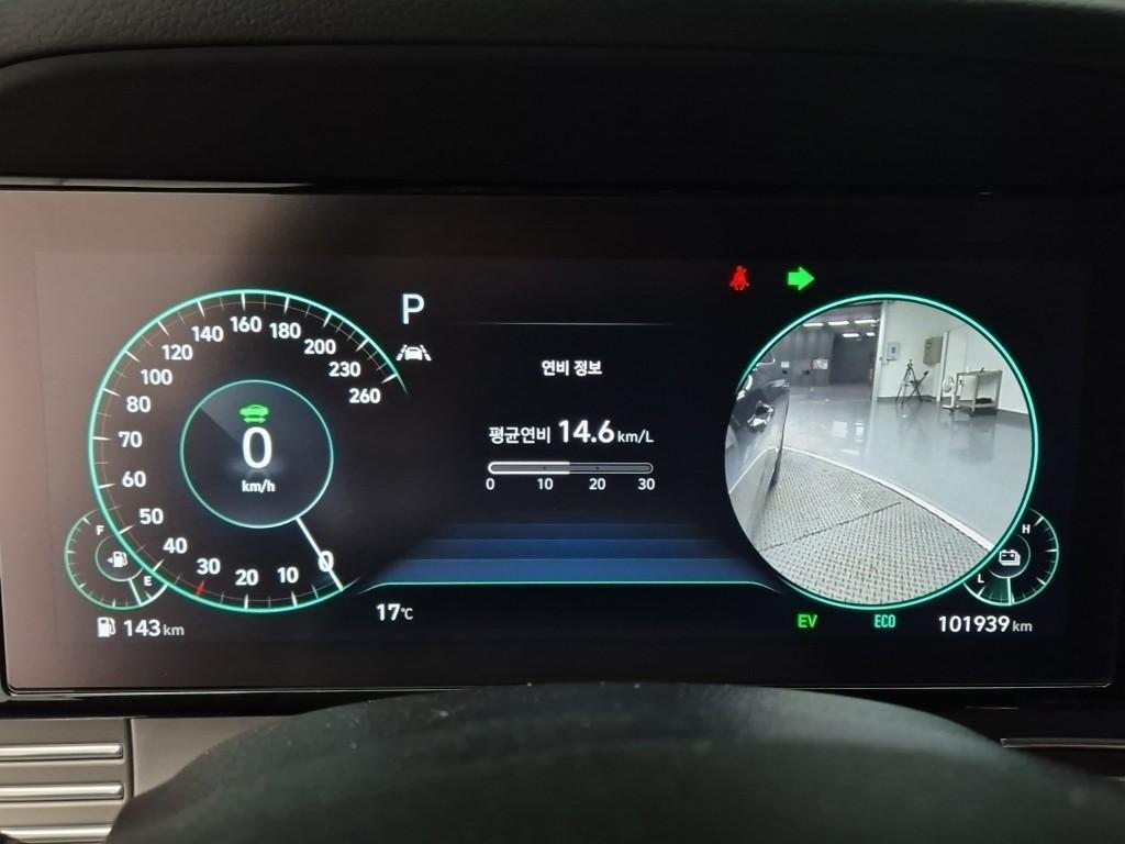 HYUNDAI Grandeur - Vista 6