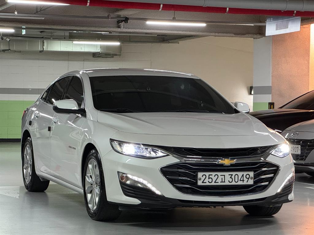 Chevrolet Malibu - Vista 2