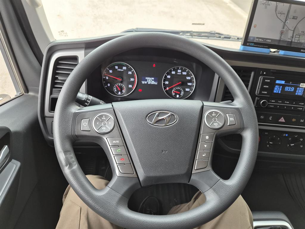 medium and large cargo truck 2017 Blanco - Importación desde Corea - HF Imports Iquique - Foto 15