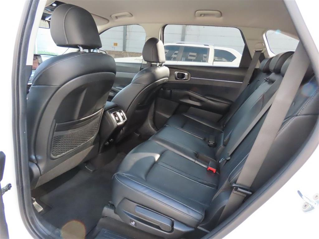 KIA Sorento 2022 Blanco - Importación desde Corea - HF Imports Iquique - Foto 8
