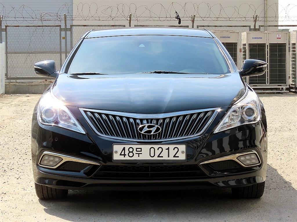 HYUNDAI Grandeur 2017 Negro - Importación desde Corea - HF Imports Iquique - Foto 1