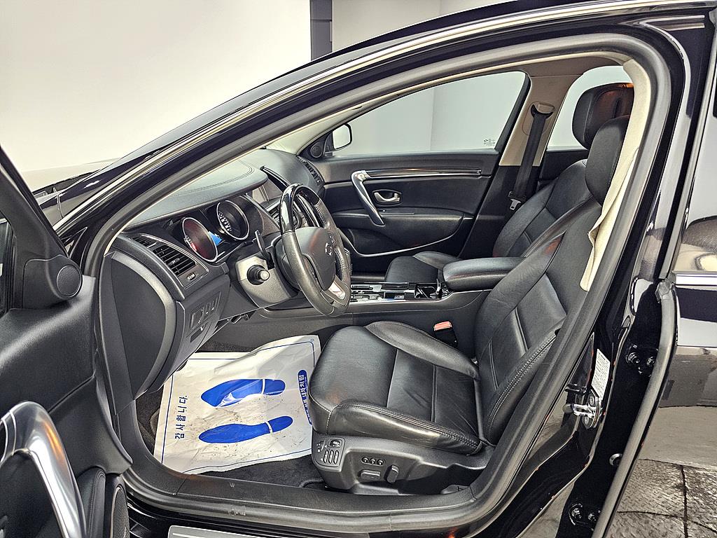 SAMSUNG SM7 - Vista 8