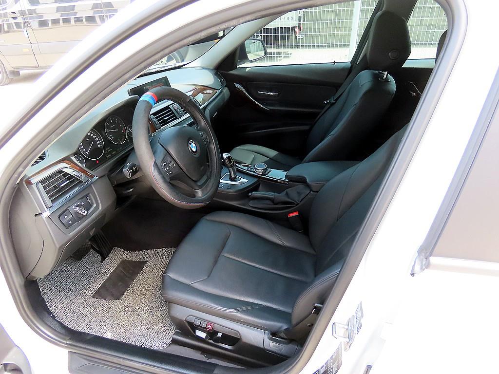 BMW 3 series - Vista 5