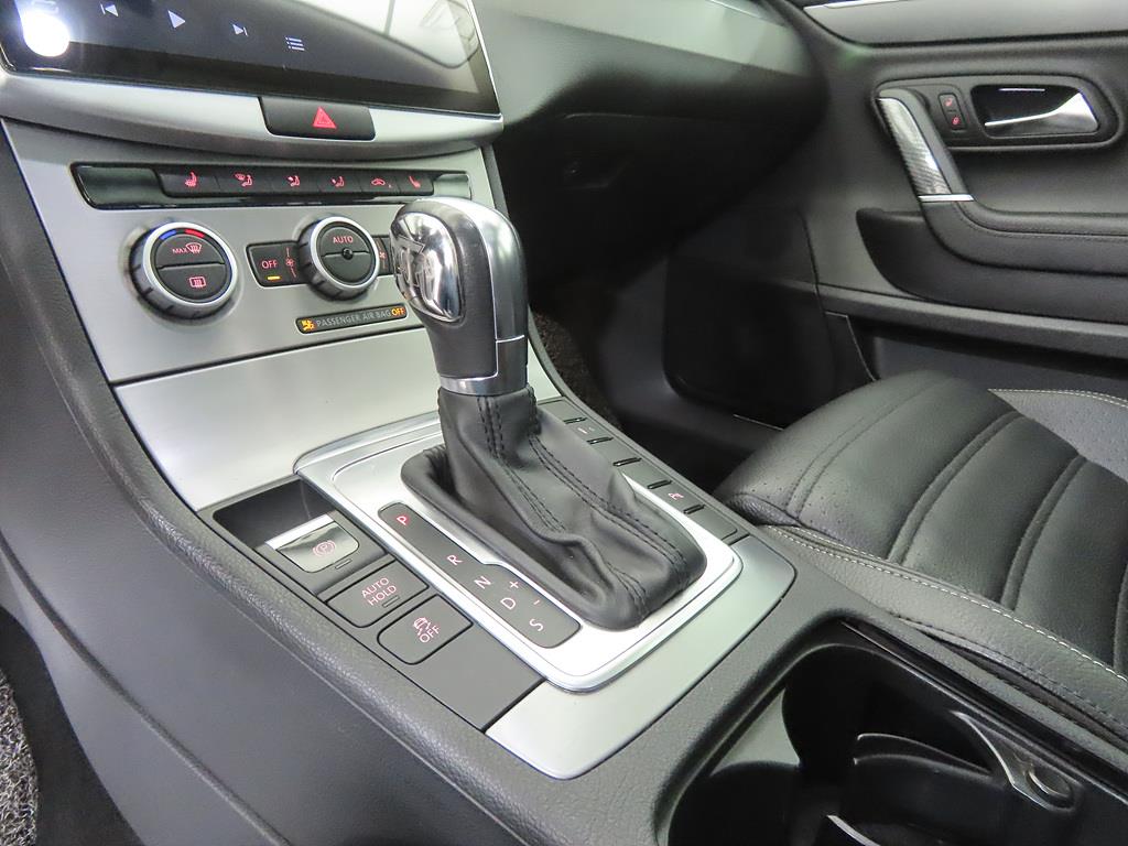 Volkswagen CC - Vista 11