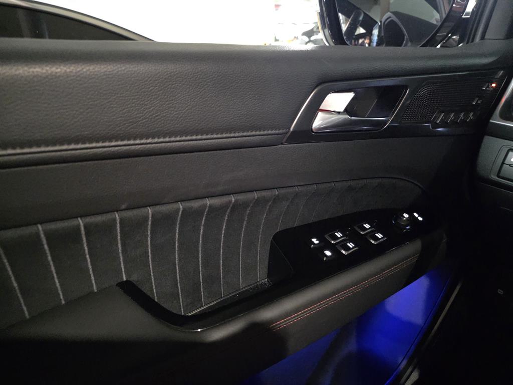 Ssangyong Rexton - Vista 9