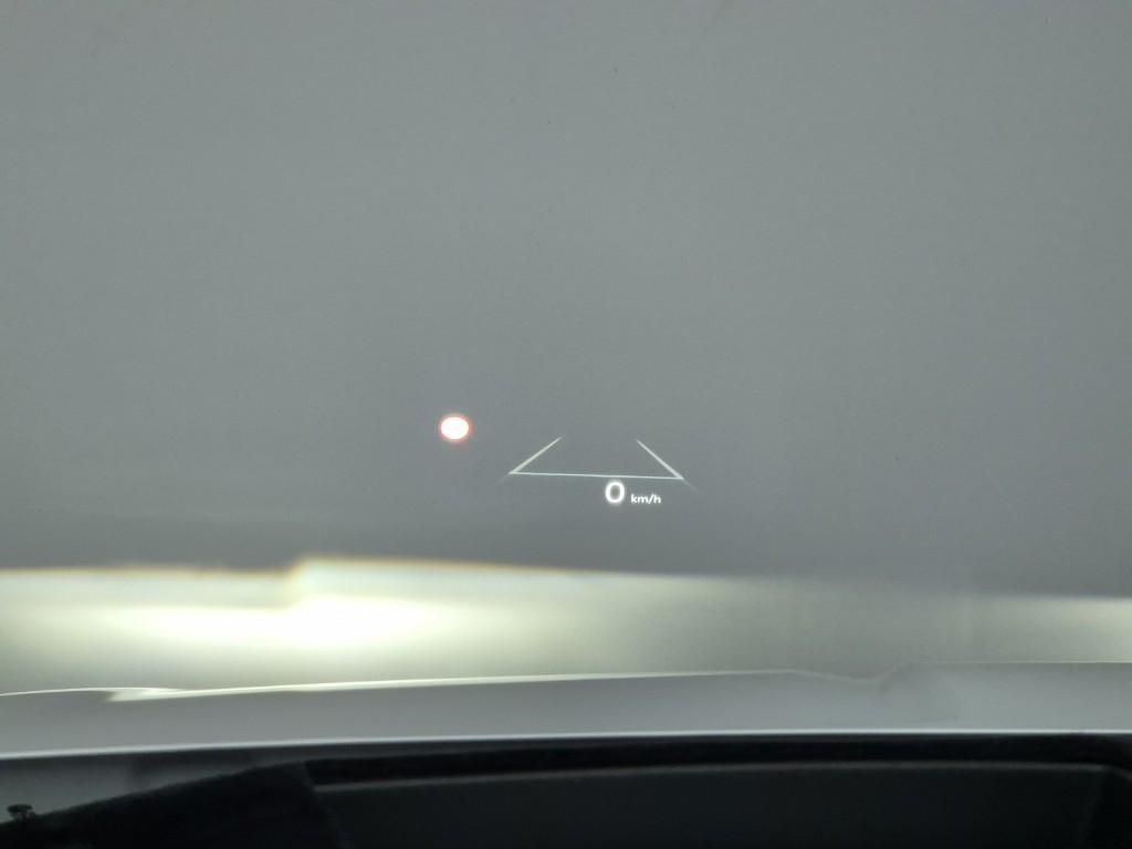 KIA Carnival - Vista 9