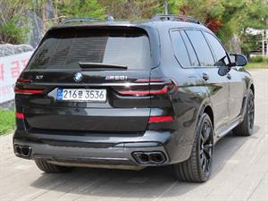 BMW X7 - Vista 6